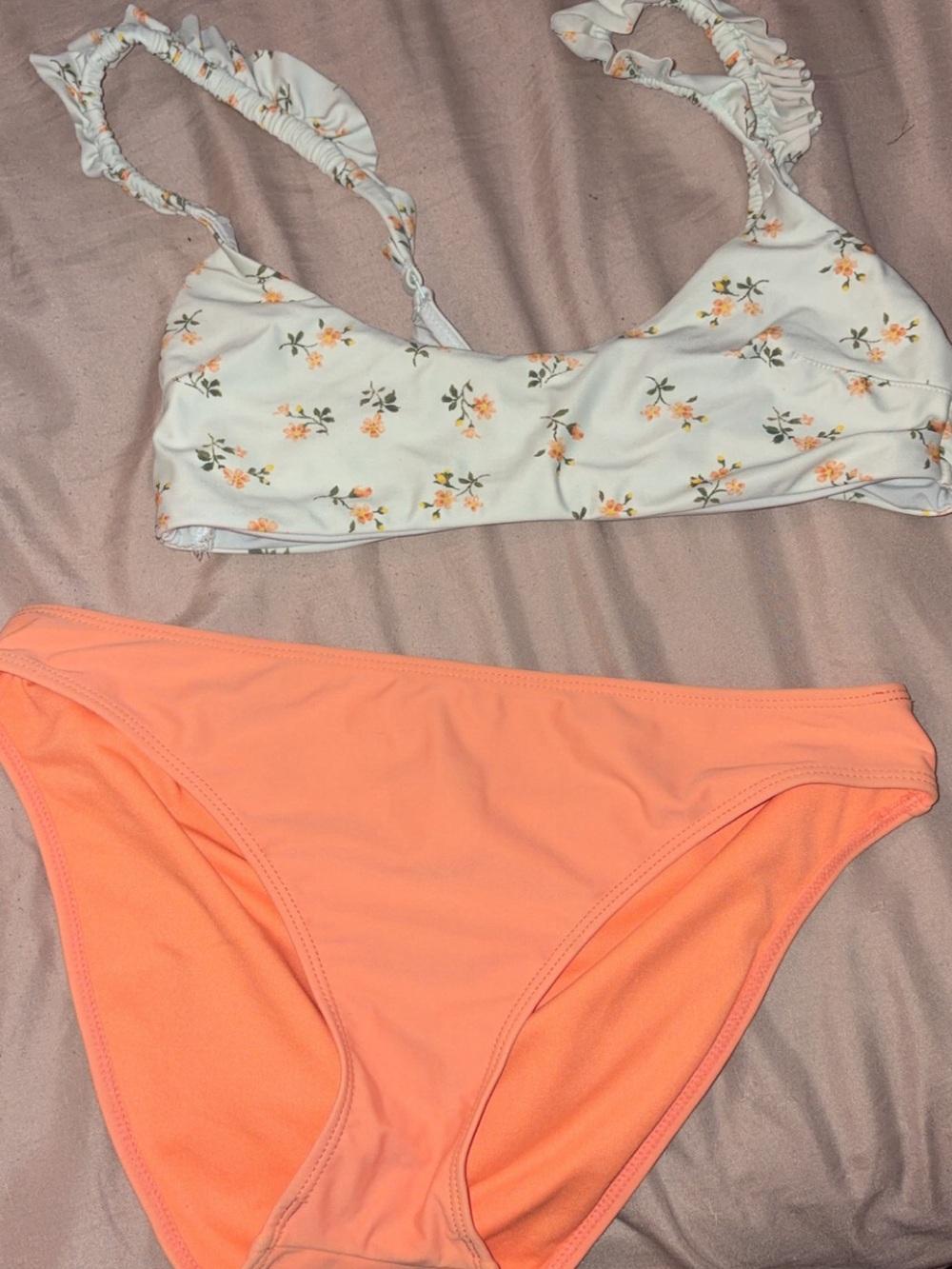 Floral White & Peach Women's Bikini Set - Two-Piece Swim